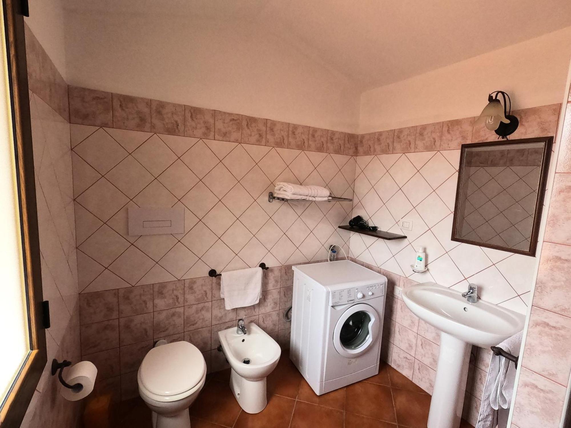 Yellon House Daire Santa Maria Navarrese Dış mekan fotoğraf